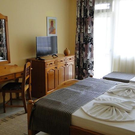 Stemak Hotel Pomorie Luaran gambar