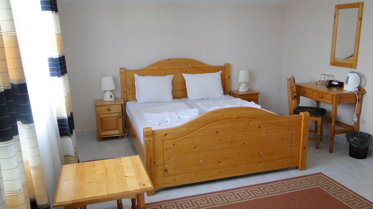 Stemak Hotel Pomorie Luaran gambar